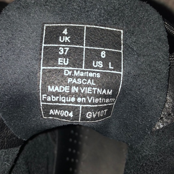 Black Doc Marten Lace Up Leather Boot - Picture 5 of 5